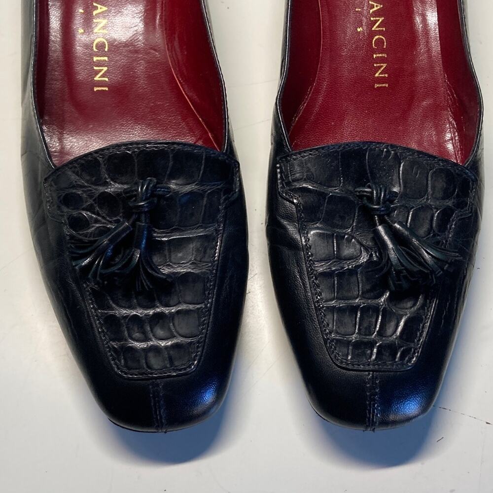 Rene Mancini Womens Size 8.5 Vintage Black Leather Low Heel Tassel Pumps Italian